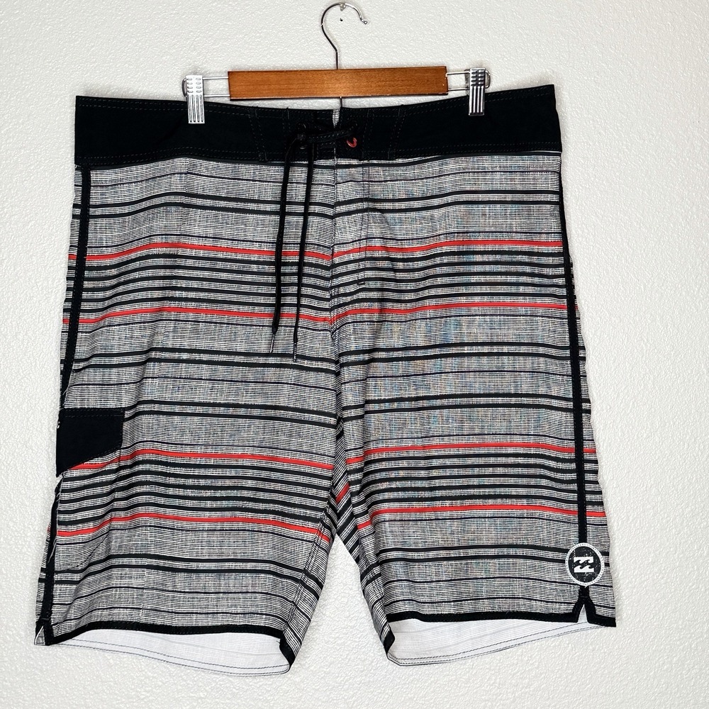 Billabong Platinum X Boardshorts 38 Hydrostretch‎ Surf Swim Skate Trunks Stripe